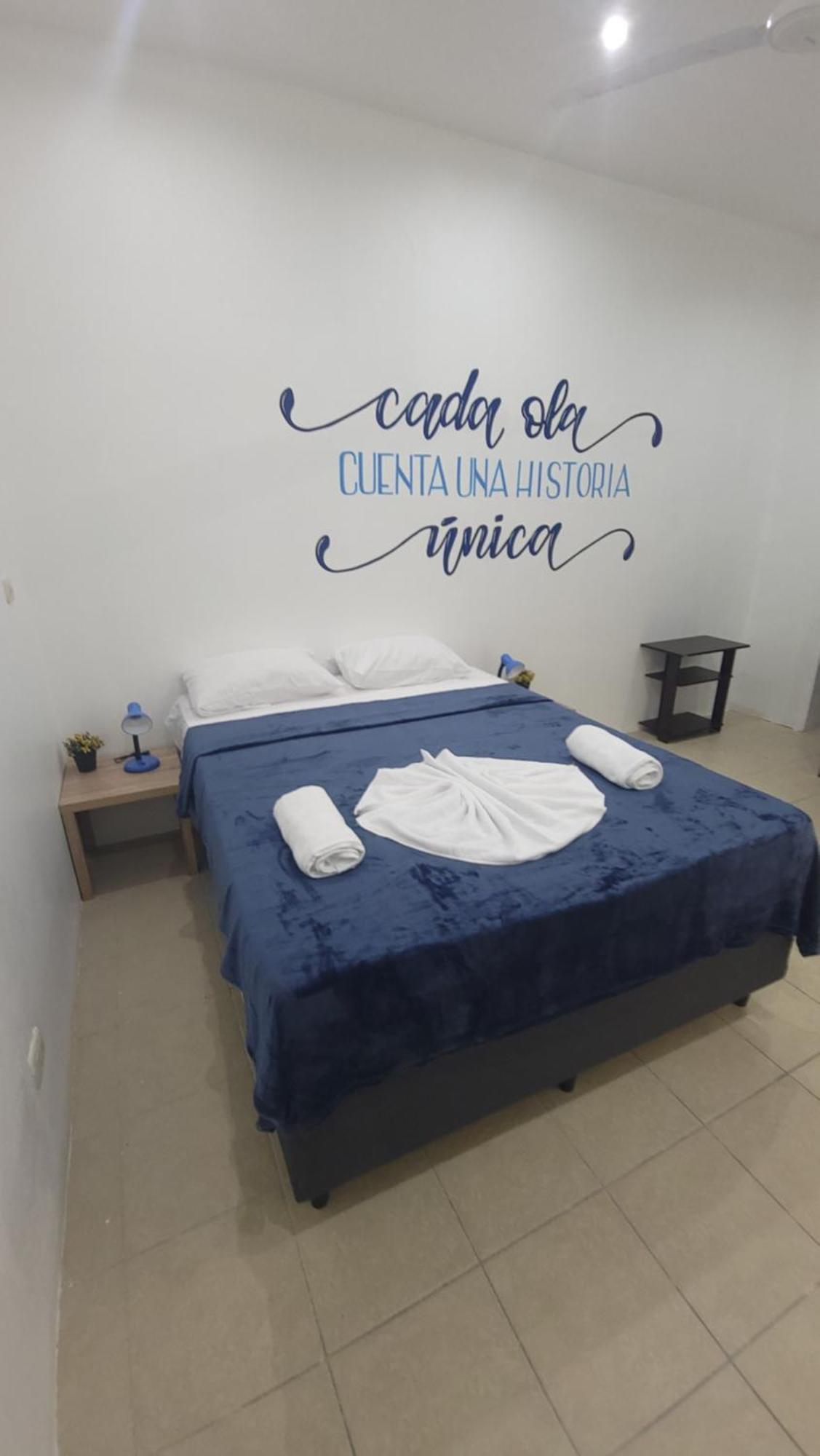 Surfo House Hotel & Hostel Tamarindo Bagian luar foto