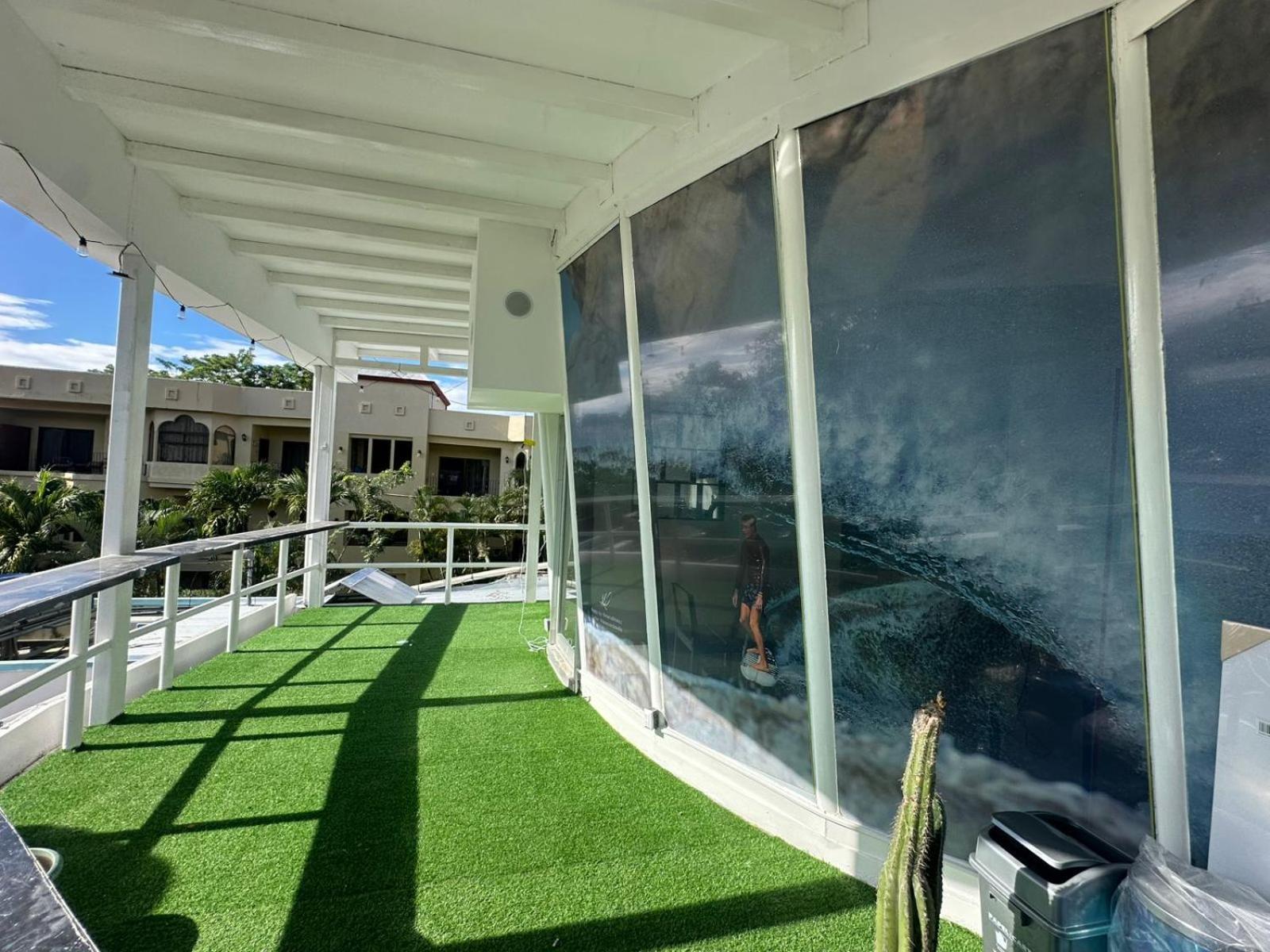Surfo House Hotel & Hostel Tamarindo Bagian luar foto